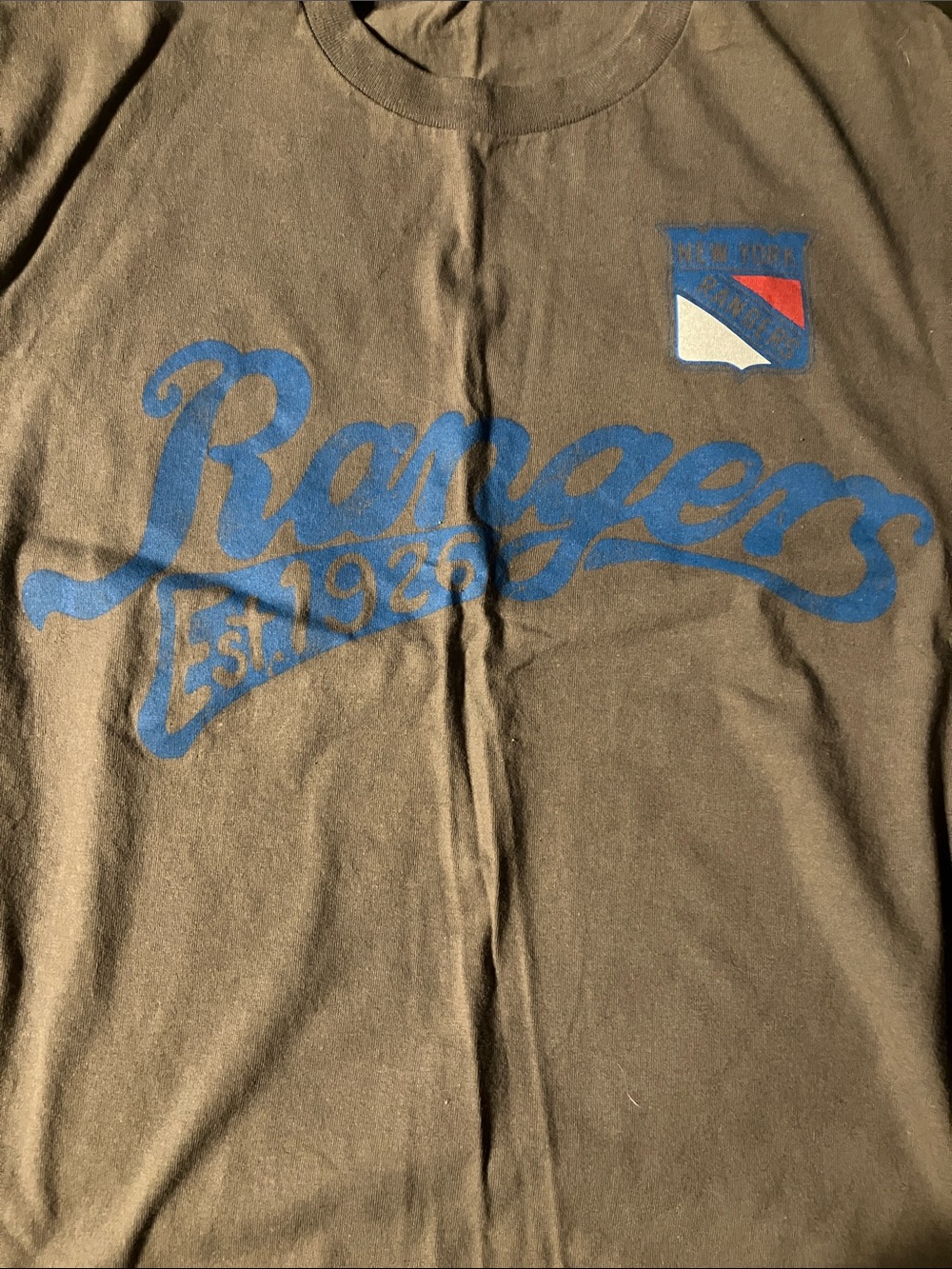 NY Rangers T-Shirt - Picture 2 of 3